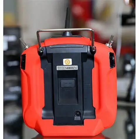 布団バt14sg14sg用シリコンスキンプロテクター布団バ1 - Rc Helicopter Bag のレビューと価格